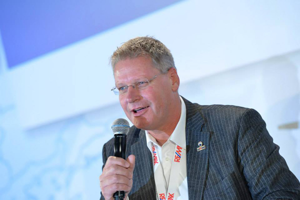 Treues Mitglied, Tennisfachmann und zuverlässiger Partner – Andreas Gode RE/MAX Lizenzmakler